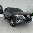 Toyota Hilux SW4 SR 4x2 2.7 Flex 16V Aut. 2017-0