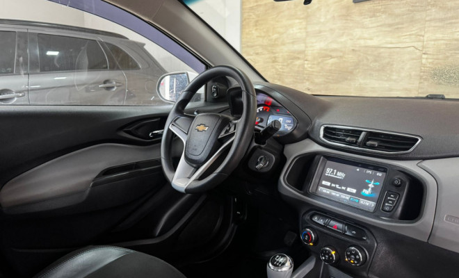 GM - Chevrolet ONIX HATCH LT 1.4 8V FlexPower 5p Mec. 2019 Flex-3