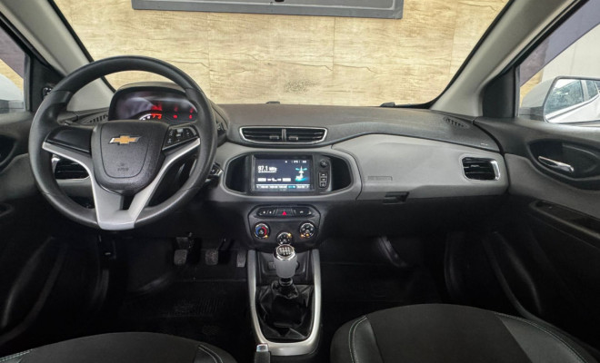 GM - Chevrolet ONIX HATCH LT 1.4 8V FlexPower 5p Mec. 2019 Flex-4