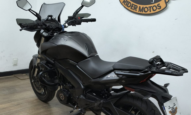 BAJAJ DOMINAR 400  2025 Gasolina-9