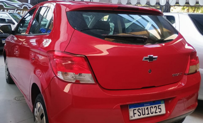 GM - Chevrolet ONIX HATCH LT 1.0 8V FlexPower 5p Mec. 2014 Flex-0
