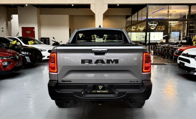 RAM RAMPAGE REBEL HURR.4 2.0 TB CD 4X4 Aut. 2024 Gasolina-22