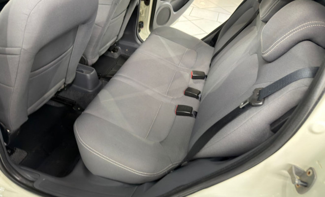 Fiat Punto ATTRACTIVE 1.4 Fire Flex 8V 5p 2013 Flex-7