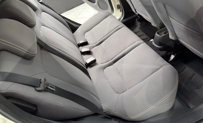 Fiat Punto ATTRACTIVE 1.4 Fire Flex 8V 5p 2013 Flex-8