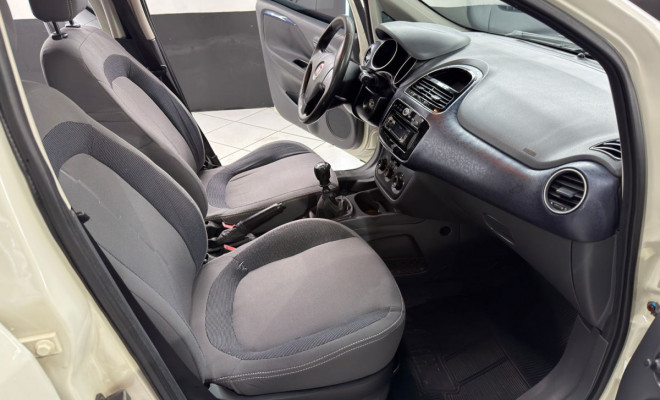 Fiat Punto ATTRACTIVE 1.4 Fire Flex 8V 5p 2013 Flex-6