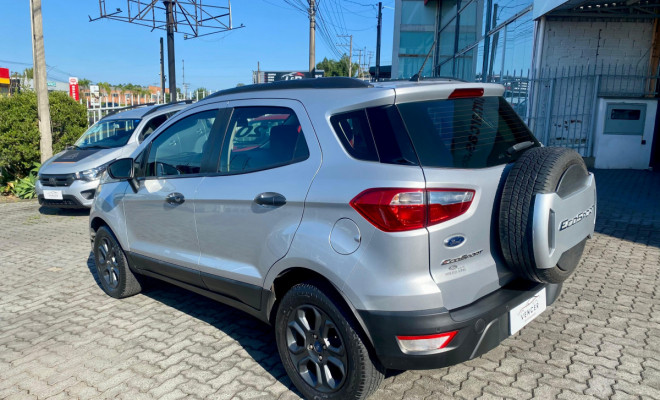 Ford EcoSport FREESTYLE 1.5 - 2020-4