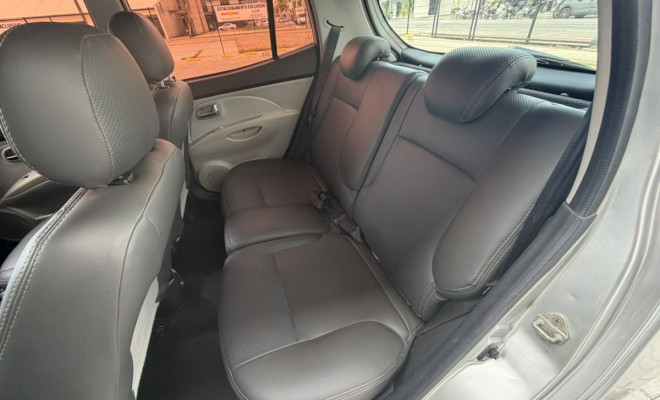 Kia Motors Picanto EX 1.1/1.0/ 1.0 Flex Mec. 2009 Flex-7