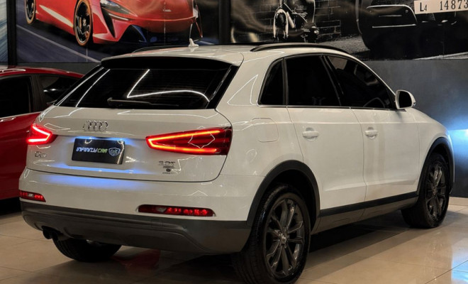 Audi Q3 2.0 TFSI Quat. 170/180cv S-tronic 5p 2015 Gasolina-2