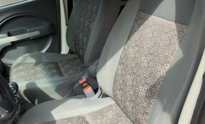 Fiat UNO VIVACE Celeb. 1.0 EVO F.Flex 8V 5p 2011 Flex-8