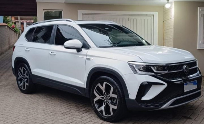 VW - TAOS Highline 1.4 250 TSI Aut. - 2025