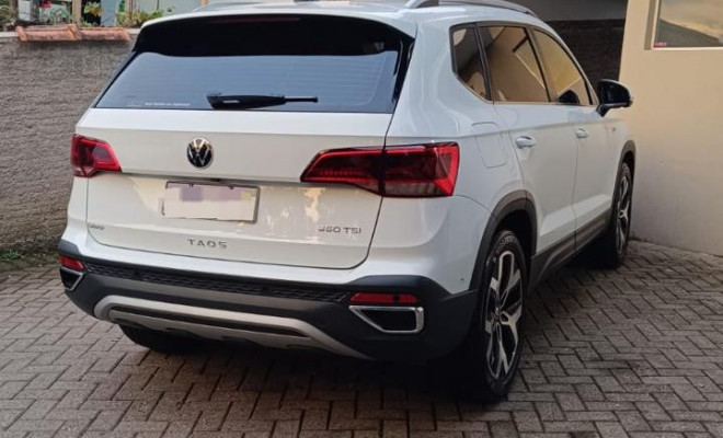 VW - TAOS Highline 1.4 250 TSI Aut. - 2025-1