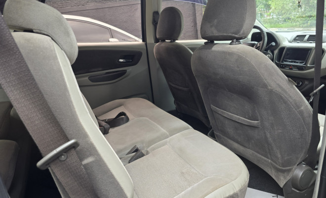 GM - Chevrolet SPIN LTZ 1.8 8V Econo.Flex 5p Aut. 2014 Flex-8