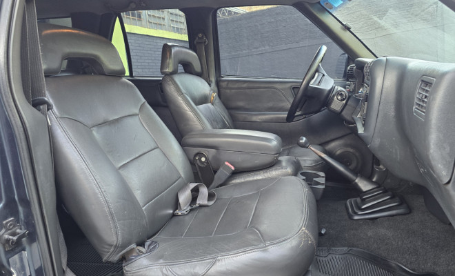 GM - Chevrolet S10 Blazer DLX 2.2 MPFI / EFI 1998 Gasolina-7