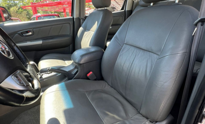 Toyota Hilux CD SRV D4-D 4x4 3.0 TDI Diesel Aut 2015 Diesel-11