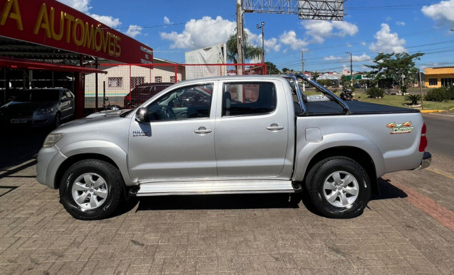 Toyota Hilux CD SRV D4-D 4x4 3.0 TDI Diesel Aut 2015 Diesel-9