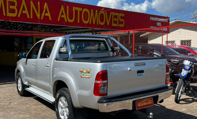 Toyota Hilux CD SRV D4-D 4x4 3.0 TDI Diesel Aut 2015 Diesel-3