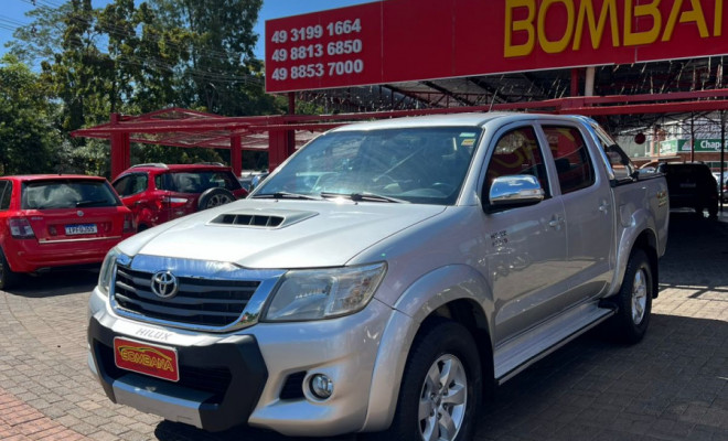Toyota Hilux CD SRV D4-D 4x4 3.0 TDI Diesel Aut 2015 Diesel-2