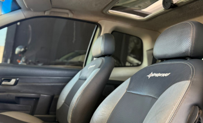 Fiat Strada Adventure1.8/ 1.8 LOCKER Flex CD 2011 Flex-1