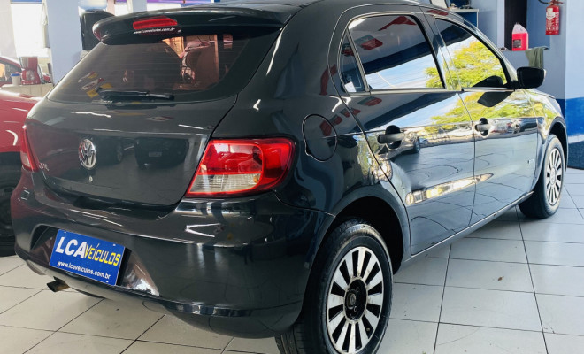 VW - VolksWagen Gol (novo) 1.0 Mi Total Flex 8V 4p 2009 Flex-4