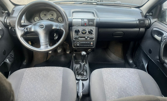 GM - Chevrolet Corsa Sed Class.Life 1.0/1.0 FlexPower 2006 Flex-2