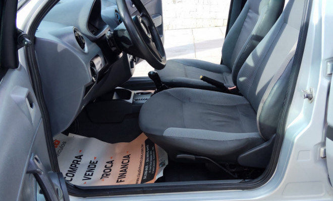 VW - VolksWagen Gol City (Trend) 1.6 Mi T.Flex 8V 4p 2009 Flex-10