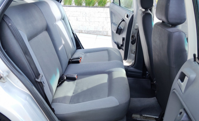 VW - VolksWagen Gol City (Trend) 1.6 Mi T.Flex 8V 4p 2009 Flex-12