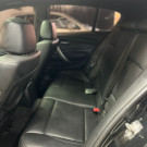 BMW 130iA 3.0 24V 265cv 5p 2011 Gasolina-9