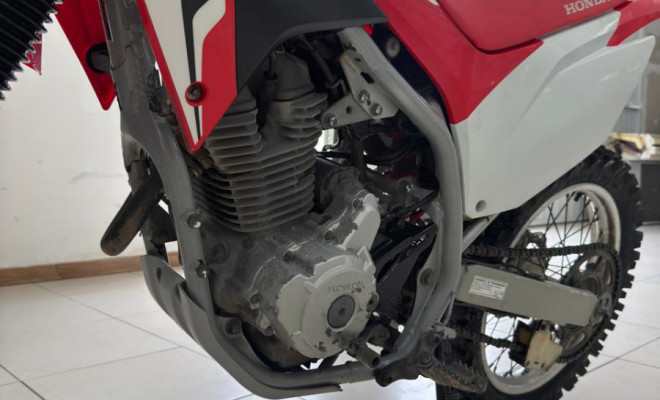 HONDA CRF 250 F 2019 Gasolina-4