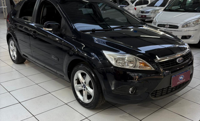 Ford Focus 2.0 16V/SE/SE Plus Flex 5p Aut. 2013 Flex-11