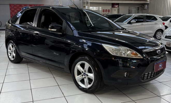 Ford Focus 2.0 16V/SE/SE Plus Flex 5p Aut. 2013 Flex