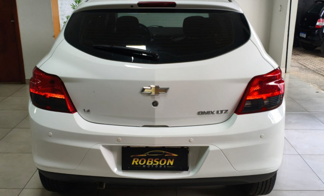 GM - Chevrolet ONIX HATCH LTZ 1.4 8V FlexPower 5p Mec. 2016 Flex-3