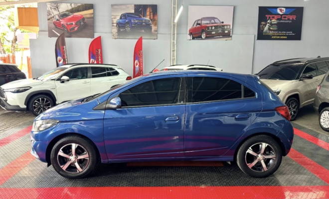 GM - Chevrolet ONIX HATCH LTZ 1.4 8V FlexPower 5p Mec. 2019 Flex-2