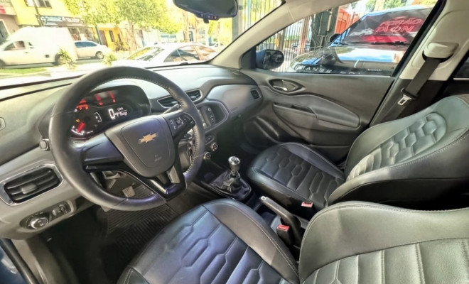 GM - Chevrolet ONIX HATCH LTZ 1.4 8V FlexPower 5p Mec. 2019 Flex-6