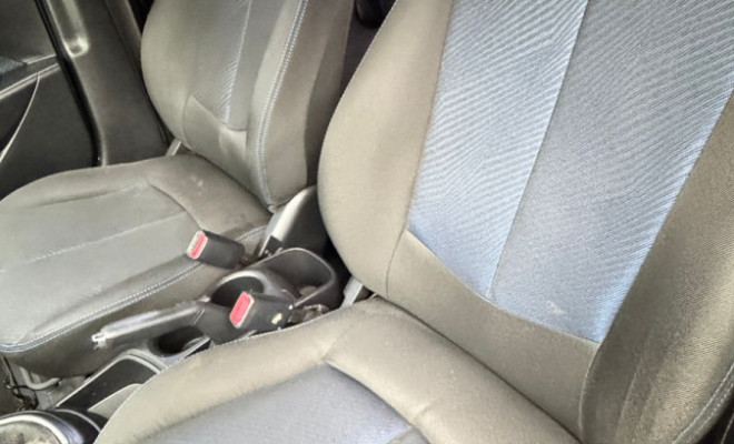 Hyundai HB20X Style 1.6 Flex 16v Mec. 2014 Flex-9