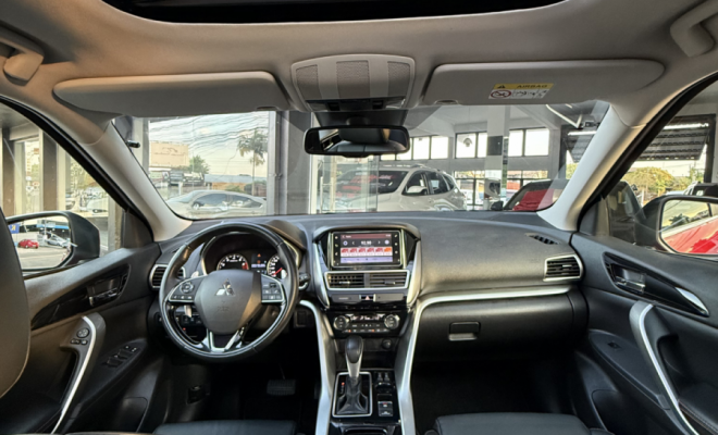 Mitsubishi Eclipse Cross HPE-S 1.5 16V AWC TB 165cv Aut. 2019 Gasolina-7