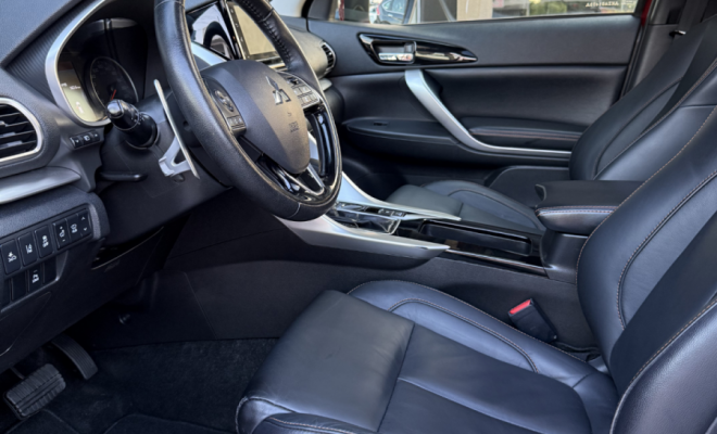 Mitsubishi Eclipse Cross HPE-S 1.5 16V AWC TB 165cv Aut. 2019 Gasolina-10