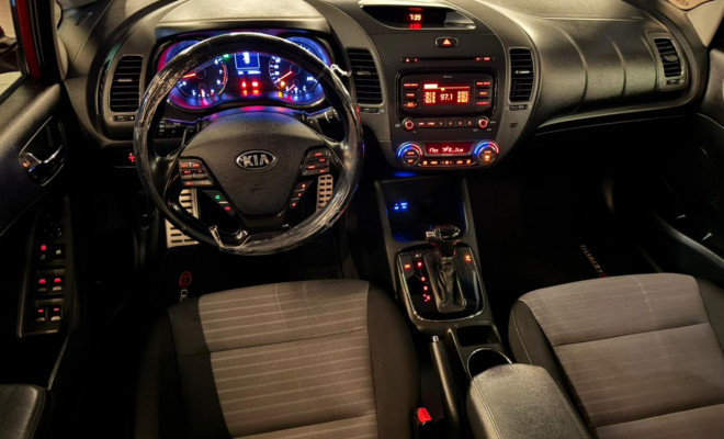 Kia Motors Cerato 1.6 16V  Flex  Aut. 2019 Flex-19