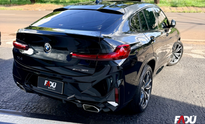 BMW X4 XDRIVE 30i M-Sport 2.0 TB 252cv Aut 2025 Gasolina-9