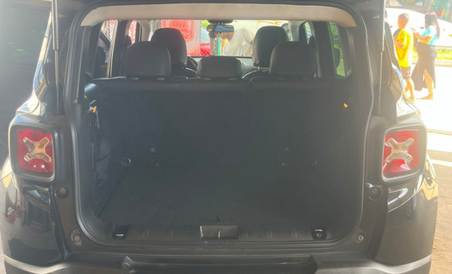 Jeep Renegade Longitude 1.8 4x2 Flex 16V Aut. 2016 Flex-12