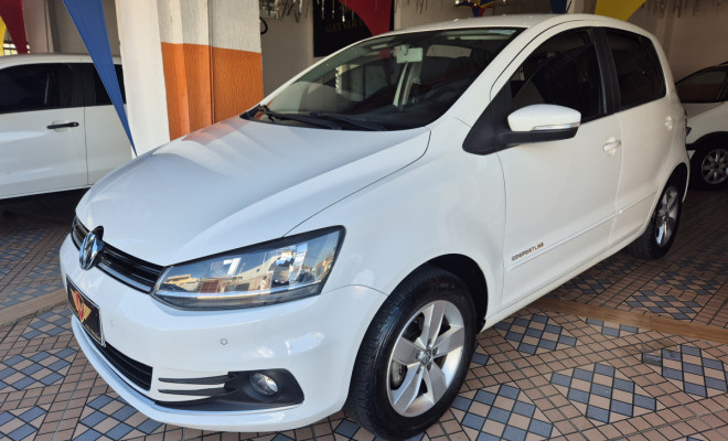VW - VolksWagen Fox Comfortline 1.6 Flex 8V 5p 2017 Flex-0