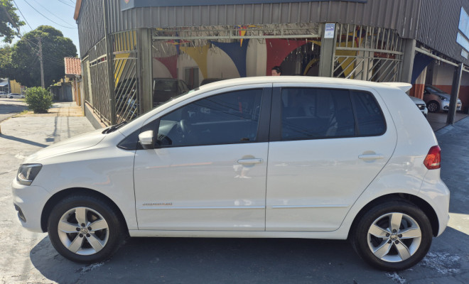 VW - VolksWagen Fox Comfortline 1.6 Flex 8V 5p 2017 Flex-4