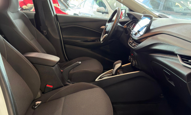 GM - Chevrolet ONIX SEDAN Plus LTZ 1.0 12V TB Flex Aut. 2024 Flex-8