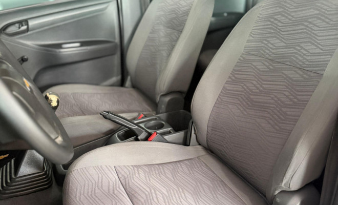 GM - Chevrolet S10 Pick-Up LS 2.4 F.Power 4x2 CD 2014 Flex-12