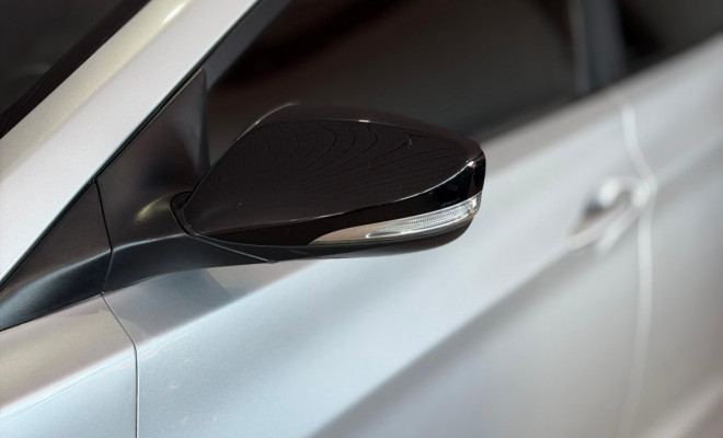 Hyundai Elantra GLS 1.8 16V Aut. 2012 Gasolina-3