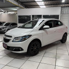GM - Chevrolet ONIX HATCH LTZ 1.4 8V FlexPower 5p Mec. 2016 Flex-13