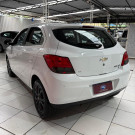 GM - Chevrolet ONIX HATCH LTZ 1.4 8V FlexPower 5p Mec. 2016 Flex-8