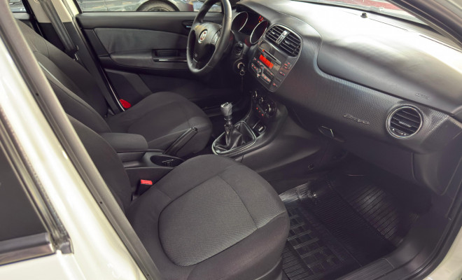 Fiat Bravo ESSENCE 1.8 Flex 16V 5p 2014 Flex-4