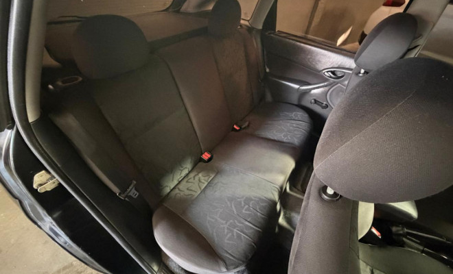 Ford Focus 1.6 S/SE/SE Plus Flex 8V/16V  5p 2009 Flex-6