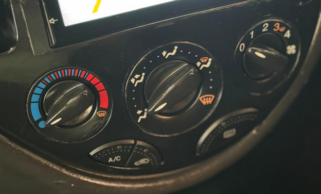 Ford Focus 1.6 S/SE/SE Plus Flex 8V/16V  5p 2009 Flex-16