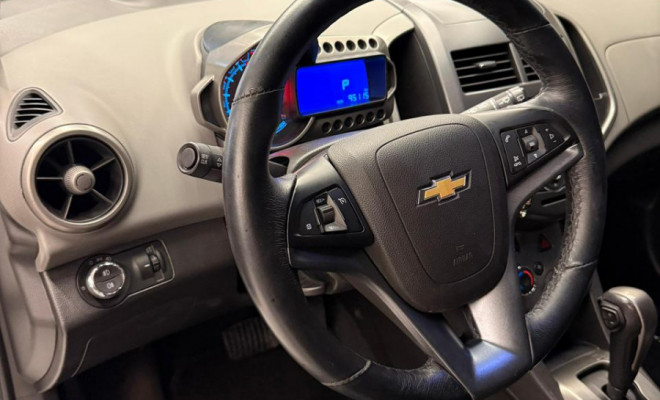 GM - Chevrolet SONIC HB LTZ 1.6 16V FlexPower 5p Aut. 2012 Flex-4